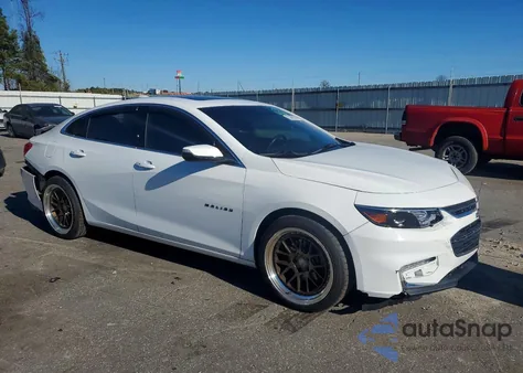 2018 Chevrolet Malibu Lt z USA, uszkodzony, nr VIN 1G1ZD5ST5JF130833